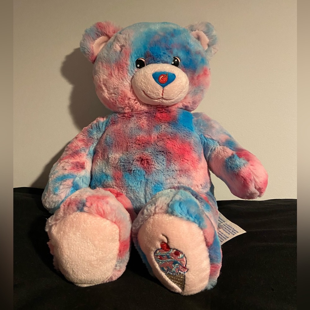 Build A Bear Baskin Robbins Bubblegum Ice Cream Bear 2011